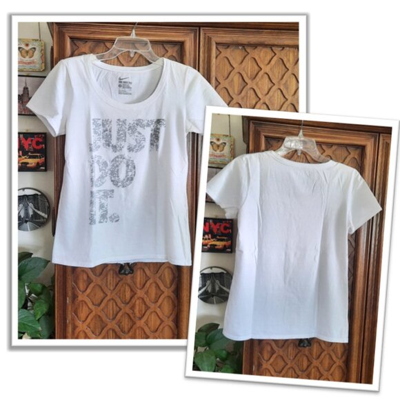 Nike 'JUST DO IT' Limited Edition Logo Short Sleeve Cotton Tee - White, Size S - Picture 15 of 15